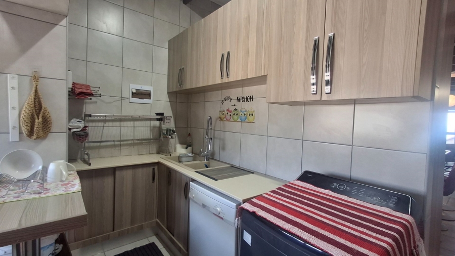 4 Bedroom Property for Sale in Dana Bay Western Cape